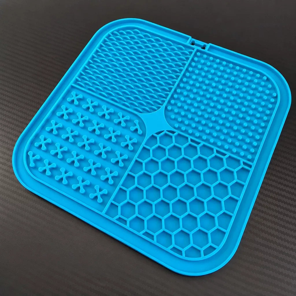 Silicone Slow Feeder Lick Mat for Dogs and Cats