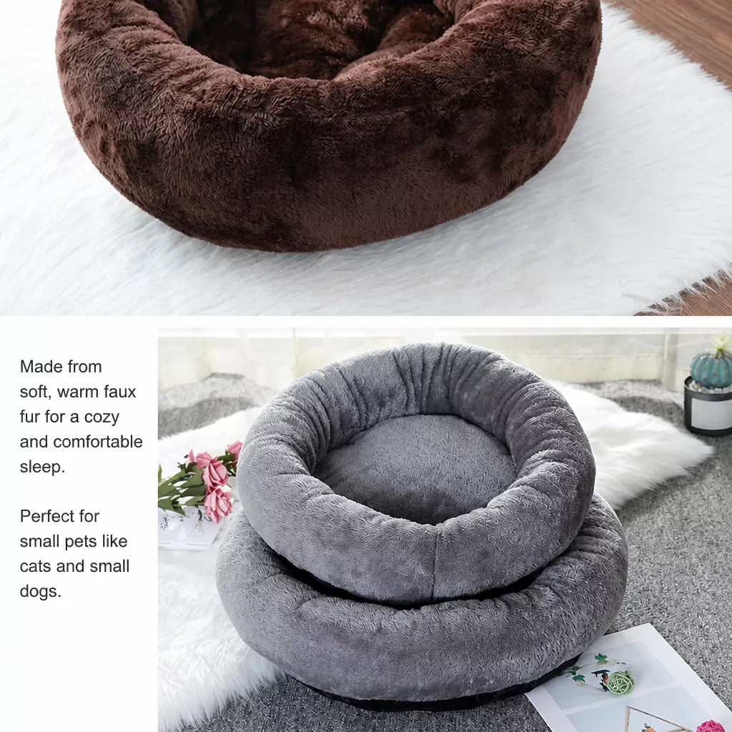 Round Plush Pet Bed for Cats and Small Dogs