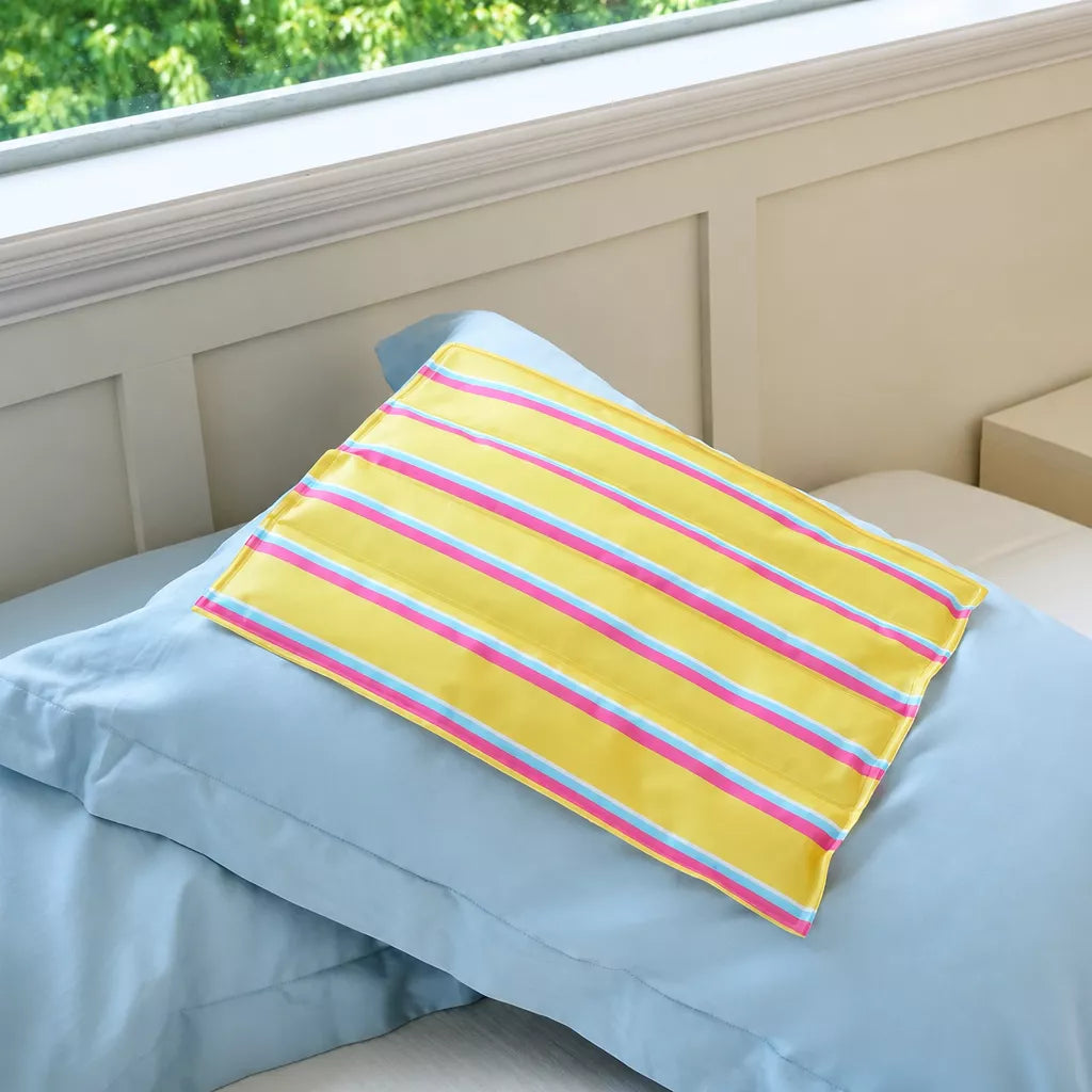 Striped Gel Pet Mat for Dogs and Cats
