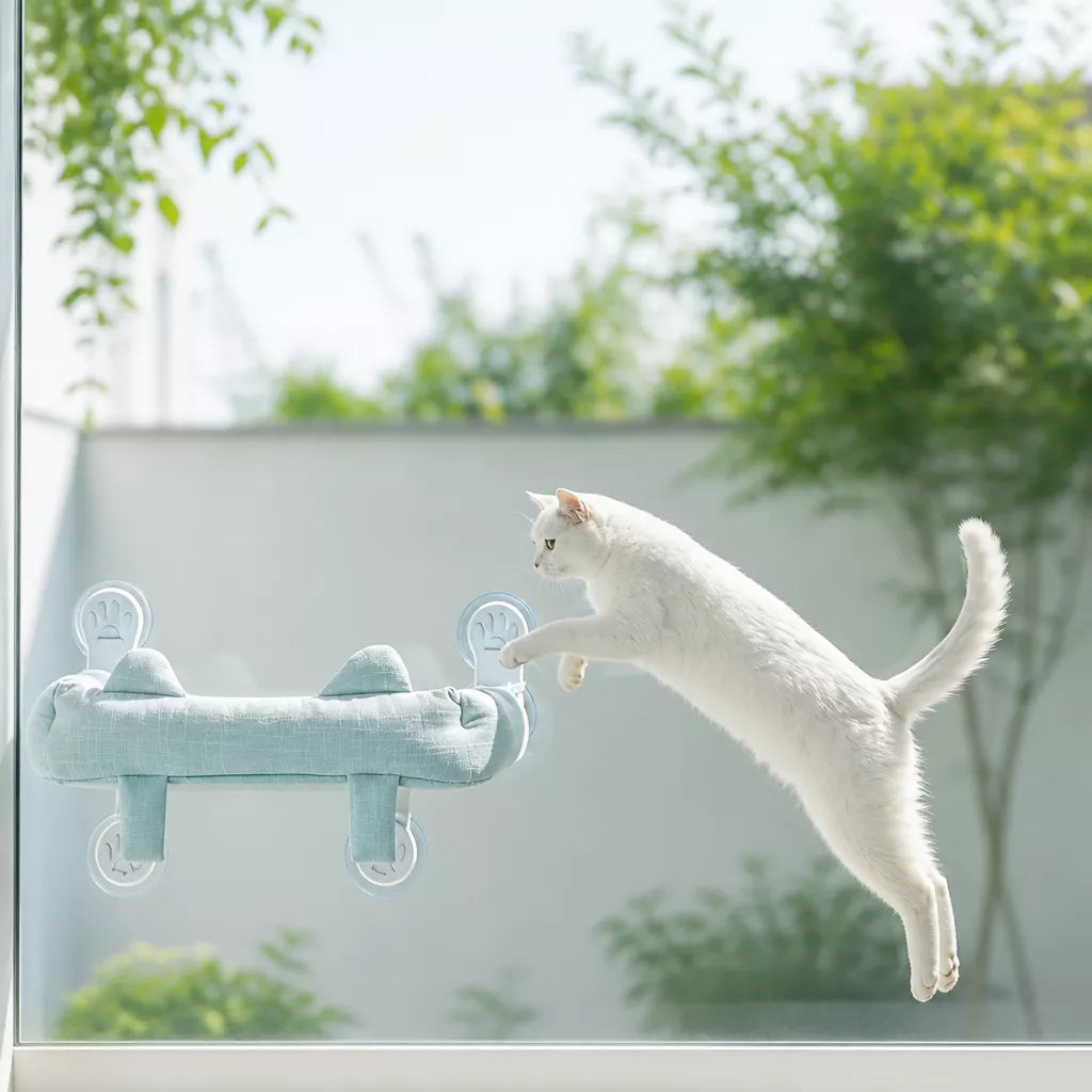 Window-Mounted Cat Hammock with Suction Cups