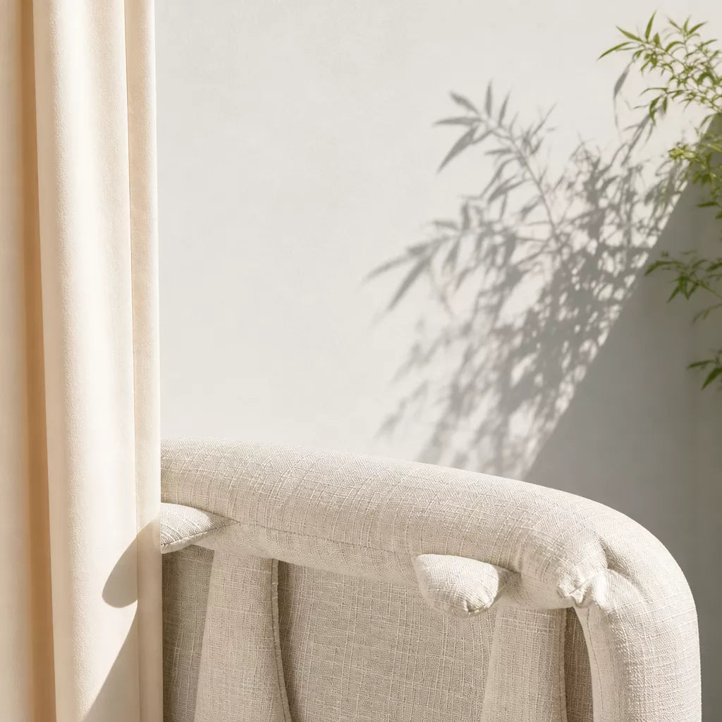 Window-Mounted Cat Hammock with Suction Cups