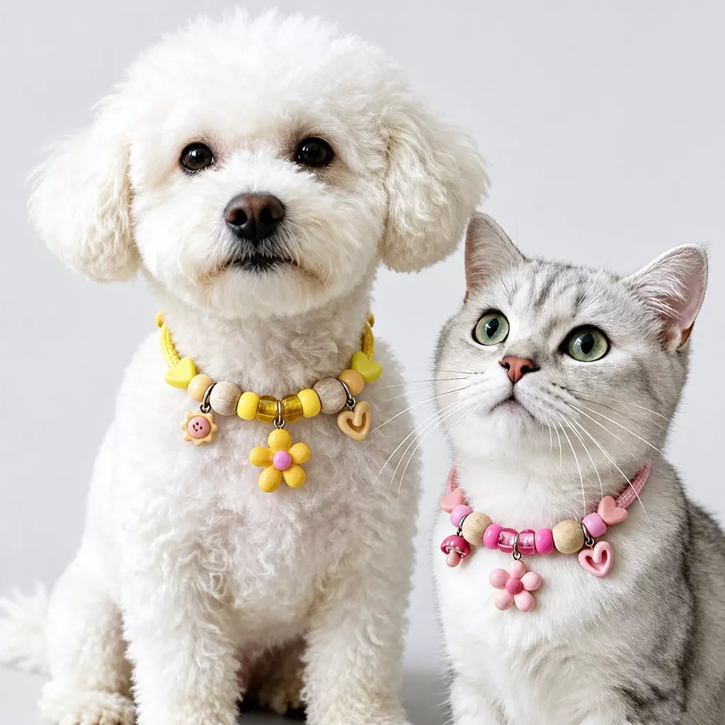 Adjustable Nylon Collar for Cats and Small Dogs