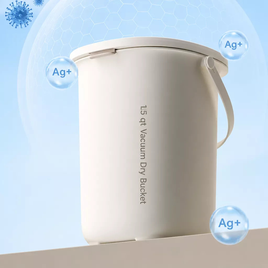 Pet Food Storage Container with Vacuum-Seal Lid