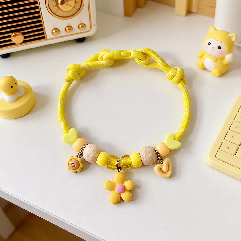 Adjustable Nylon Collar for Cats and Small Dogs