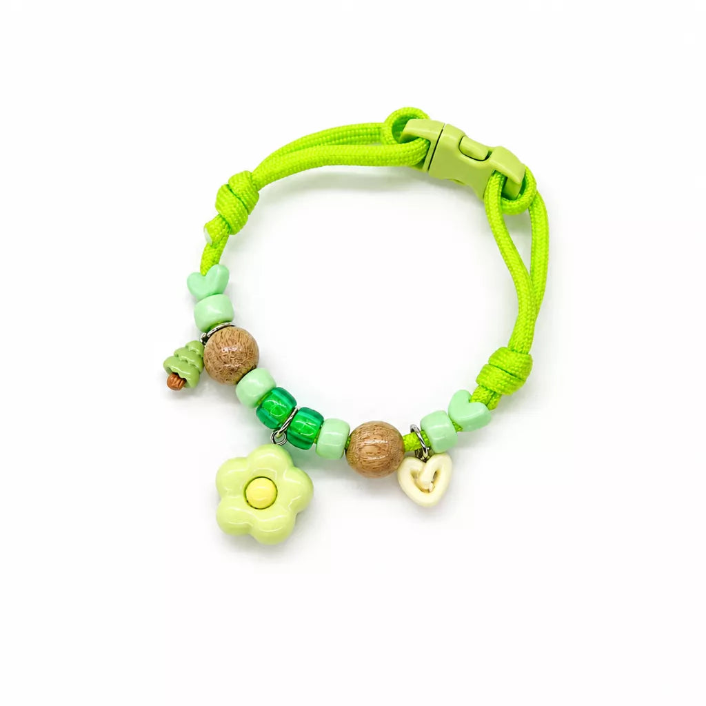 Adjustable Pet Collar for Cats and Dogs