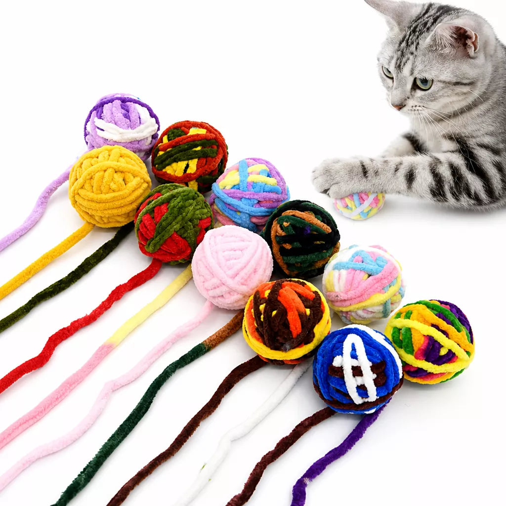 Hanging Yarn Ball Cat Toys