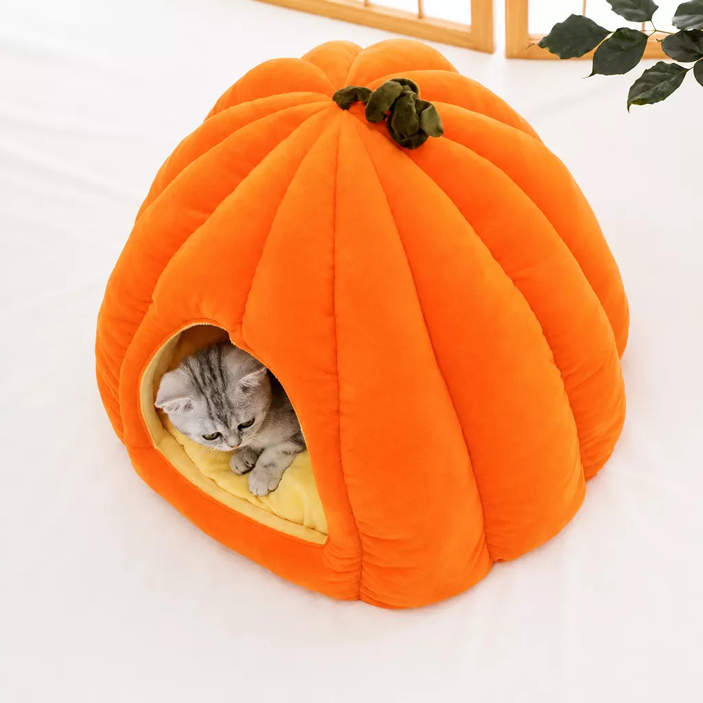 Enclosed Polyester Pet Bed for Cats and Small Dogs