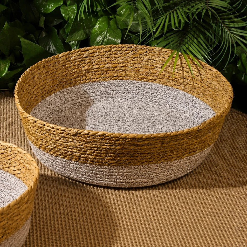 Woven Rattan Cat Bed with Cat-Ear Design