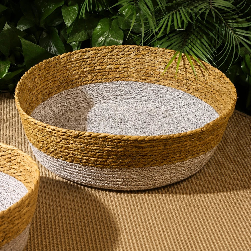 Woven Rattan Cat Bed with Cat-Ear Design