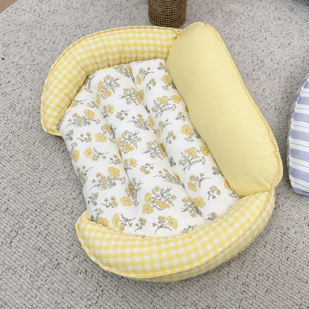 Reversible Curved Sofa Bed for Small Dogs and Cats