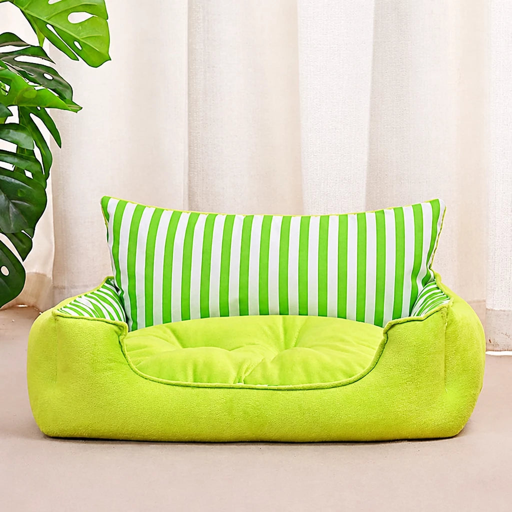 Pet Bed for Cats and Small Dogs