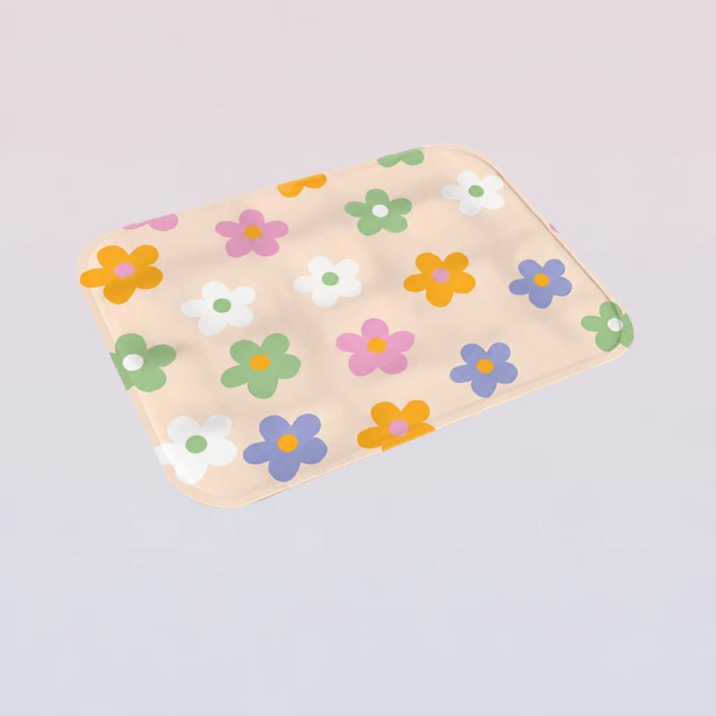 Water-Resistant Nylon Summer Pet Mat for Dogs and Cats