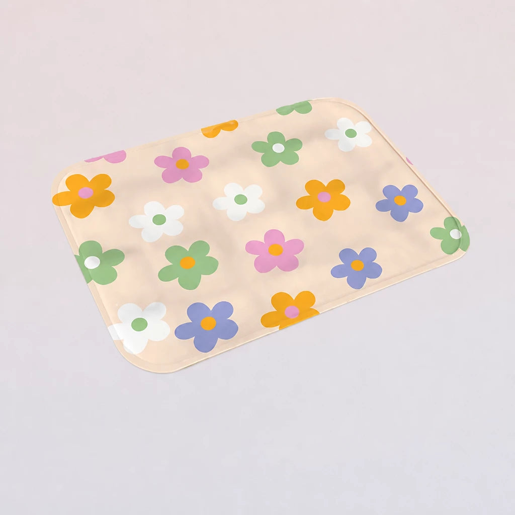 Water-Resistant Nylon Summer Pet Mat for Dogs and Cats
