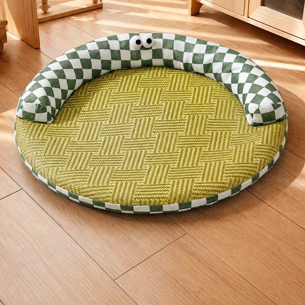 Round Cat Bed with Removable, Washable Mat