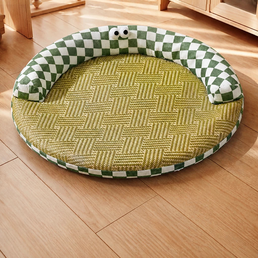 Round Cat Bed with Removable, Washable Mat