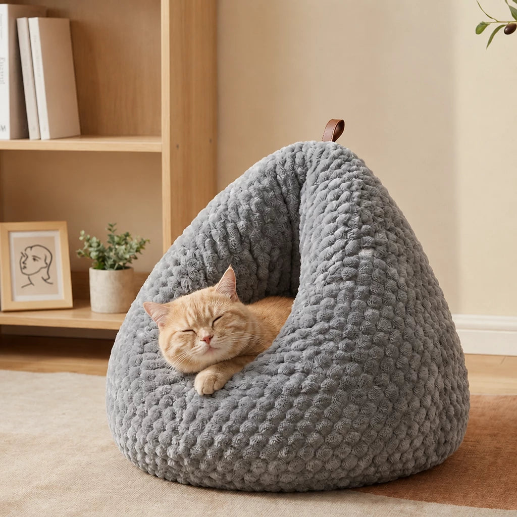 Chicken Butt-Shaped Enclosed Plush Cat Bed