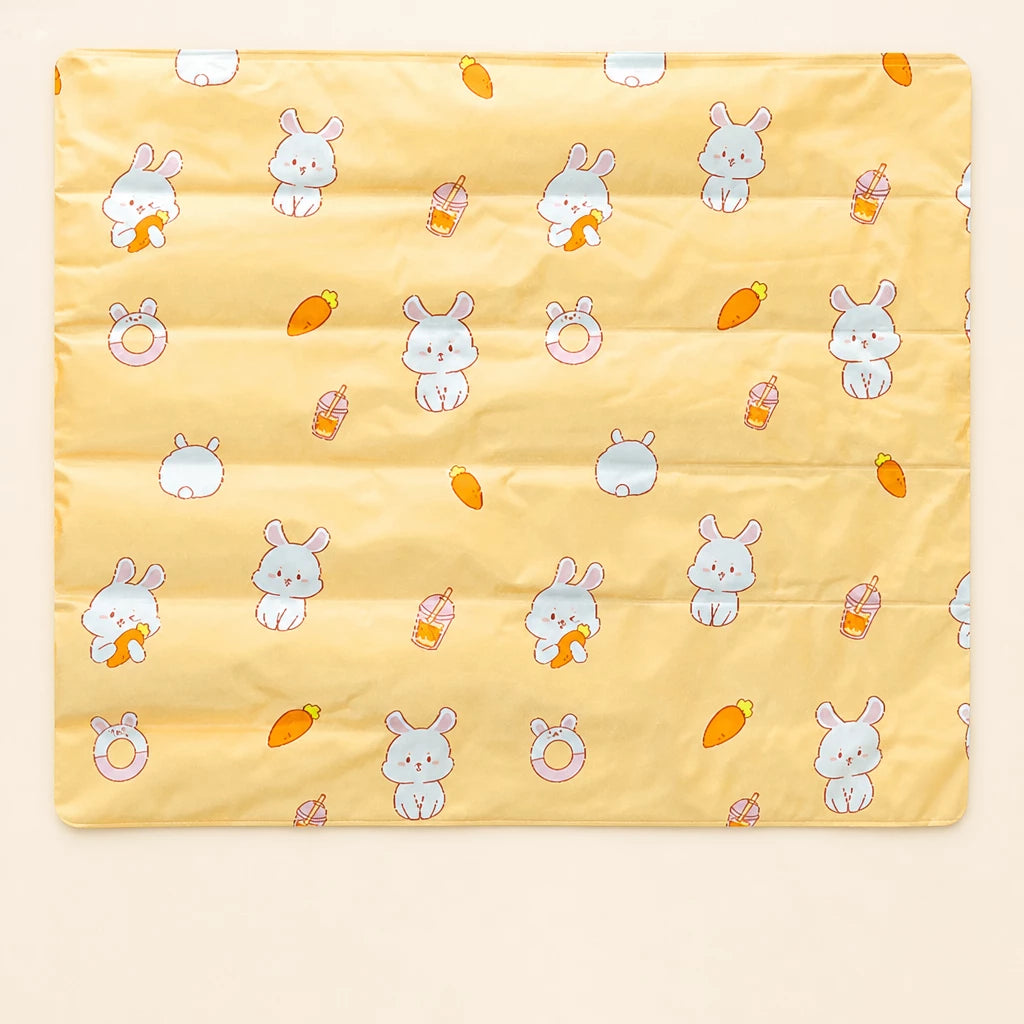 Plastic Pet Bed Mat for Dogs and Cats