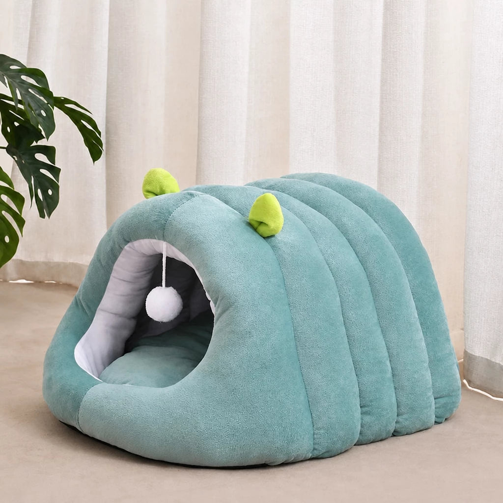Semi-Enclosed Cat Bed with Tunnel-Style Hideaway
