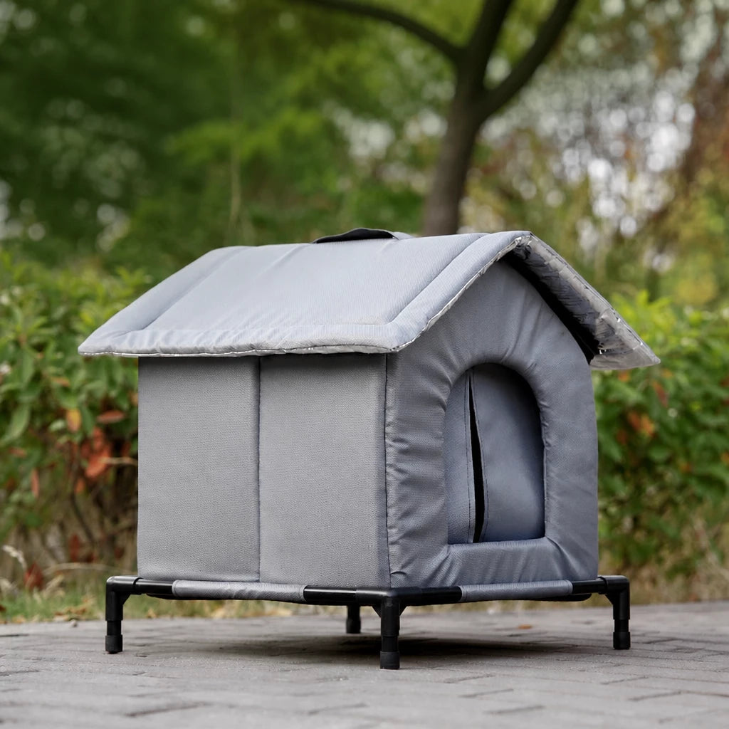 Outdoor Enclosed Pet Shelter for Cats and Dogs