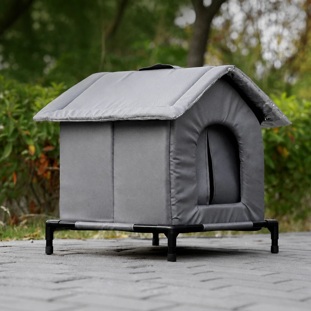 Outdoor Enclosed Pet Shelter for Cats and Dogs