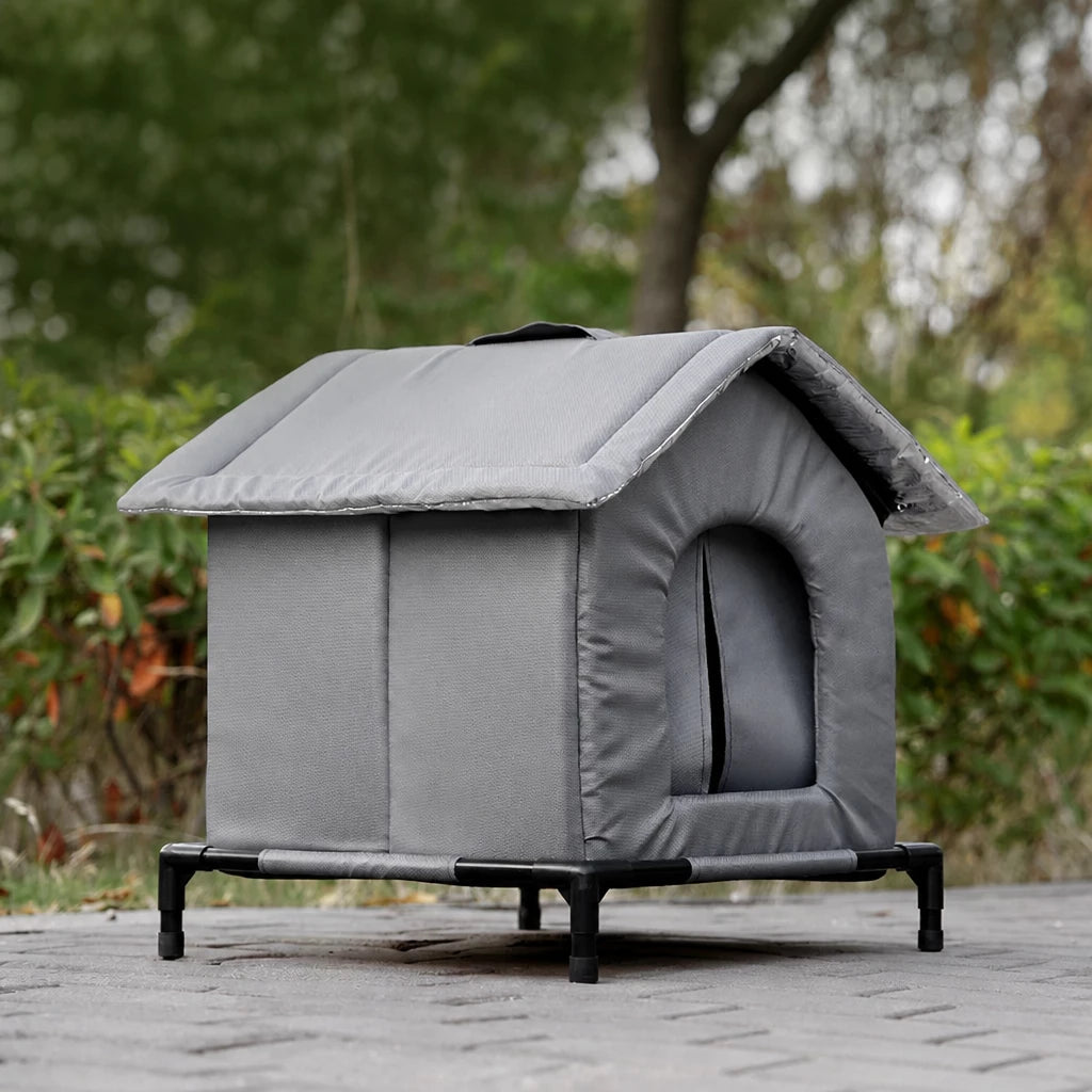 Outdoor Enclosed Pet Shelter for Cats and Dogs