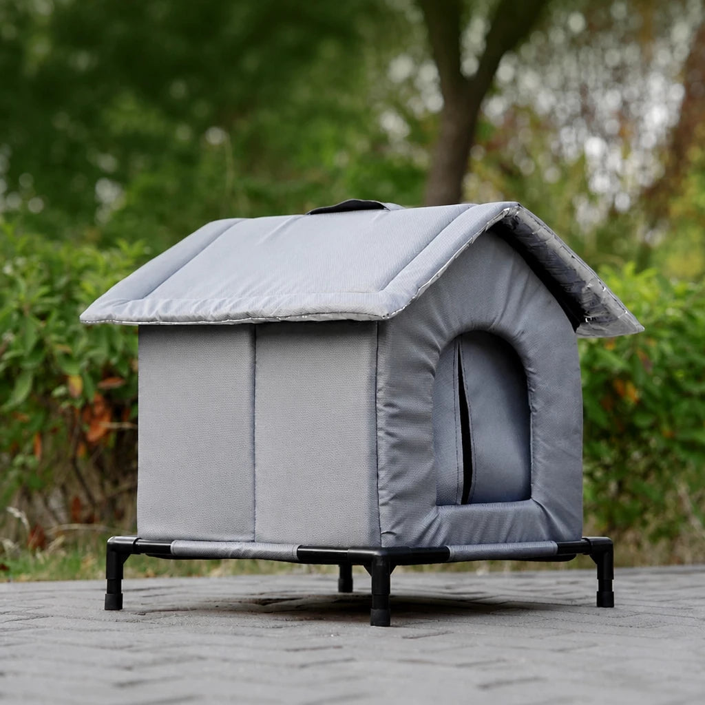 Outdoor Enclosed Pet Shelter for Cats and Dogs