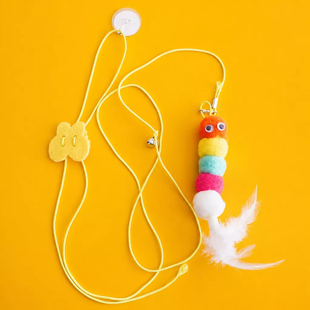 Door-Hanging Feather Cat Teaser Toy with Elastic Cord