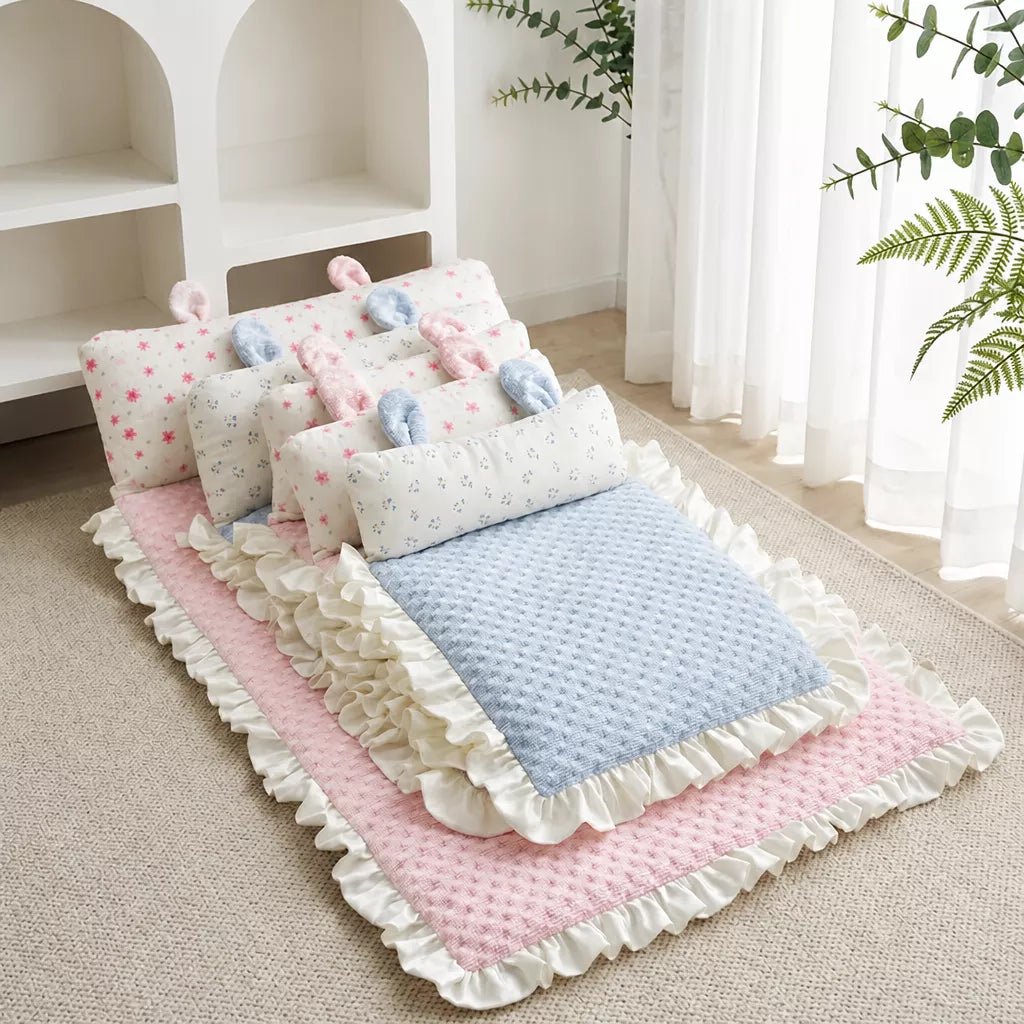 Pet Bed Mat with Bunny-Ear Pillow for Cats and Dogs
