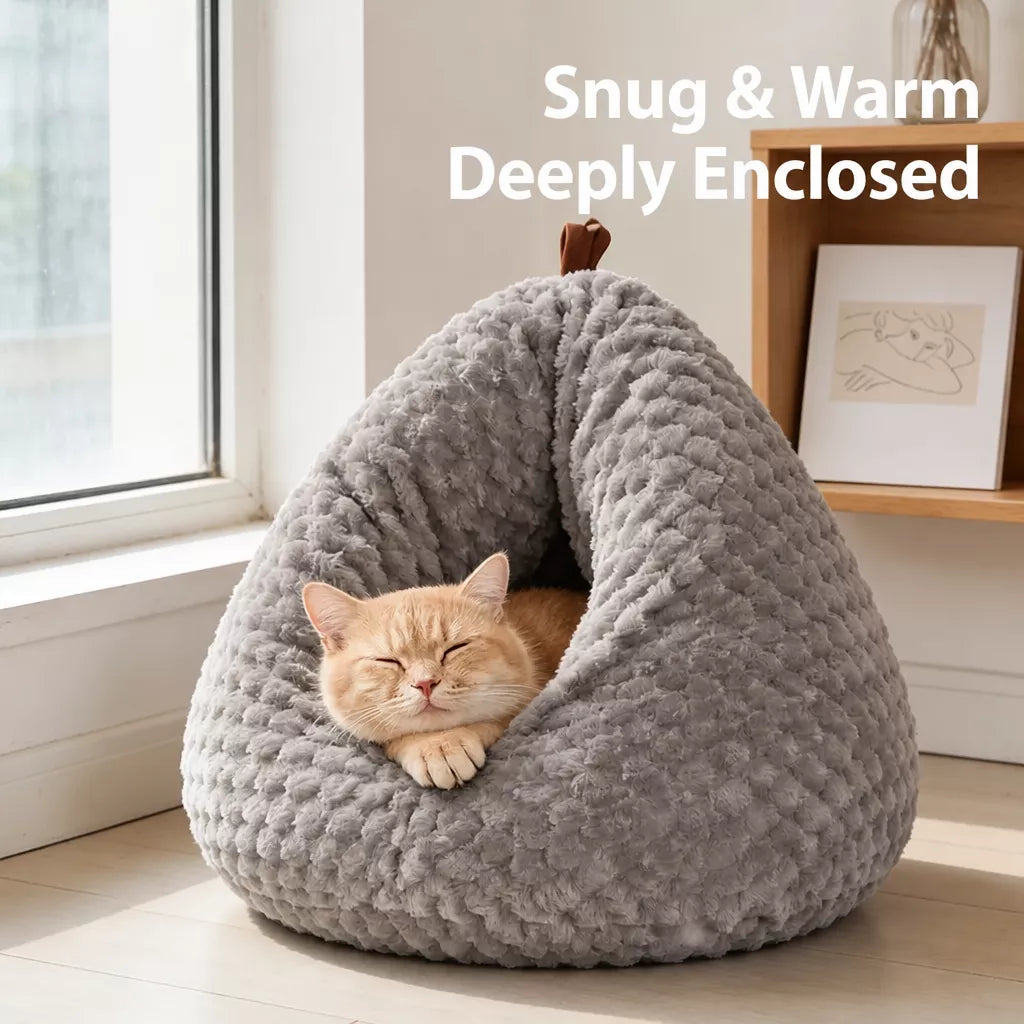Chicken Butt-Shaped Enclosed Plush Cat Bed
