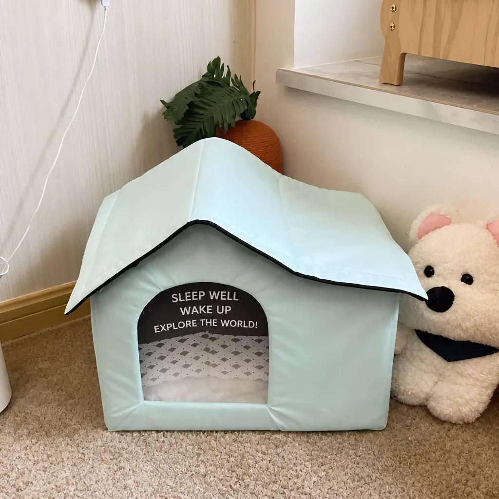 Enclosed Nylon Cat Bed with Ice Pack Inserts