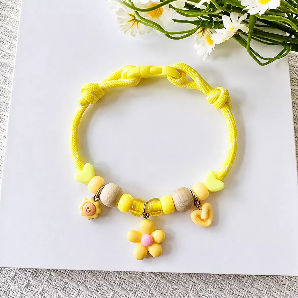 Adjustable Nylon Collar for Cats and Small Dogs